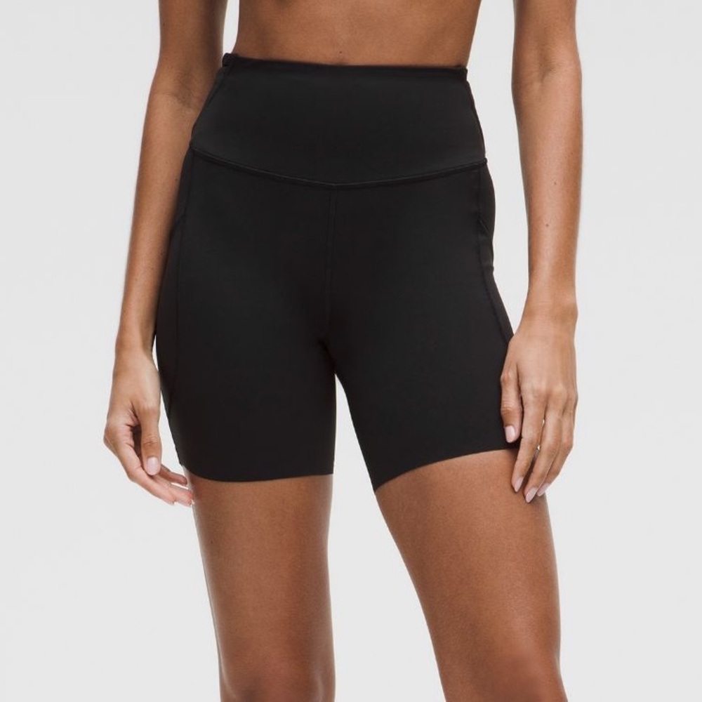 Lululemon Fast and Free high rise short 6” 5 pockets